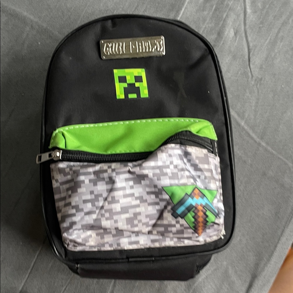 Minecraft Creeper lunchbox